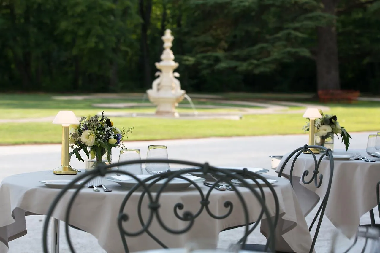 *****  Château de Fonscolombe Hotel Le Puy-Sainte-Réparade França