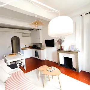 Appartement Climatise Parking Gratuit Surveille