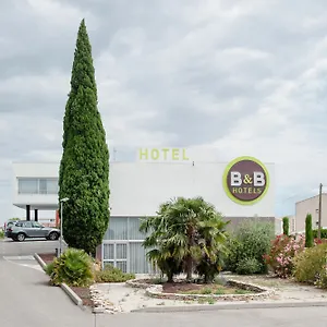 Hotel - échangeur A7 A9